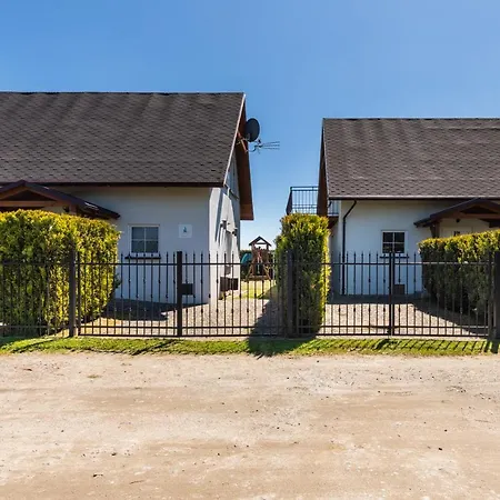 Feriehus Alana & Alva With Garden By Renters Międzywodzie